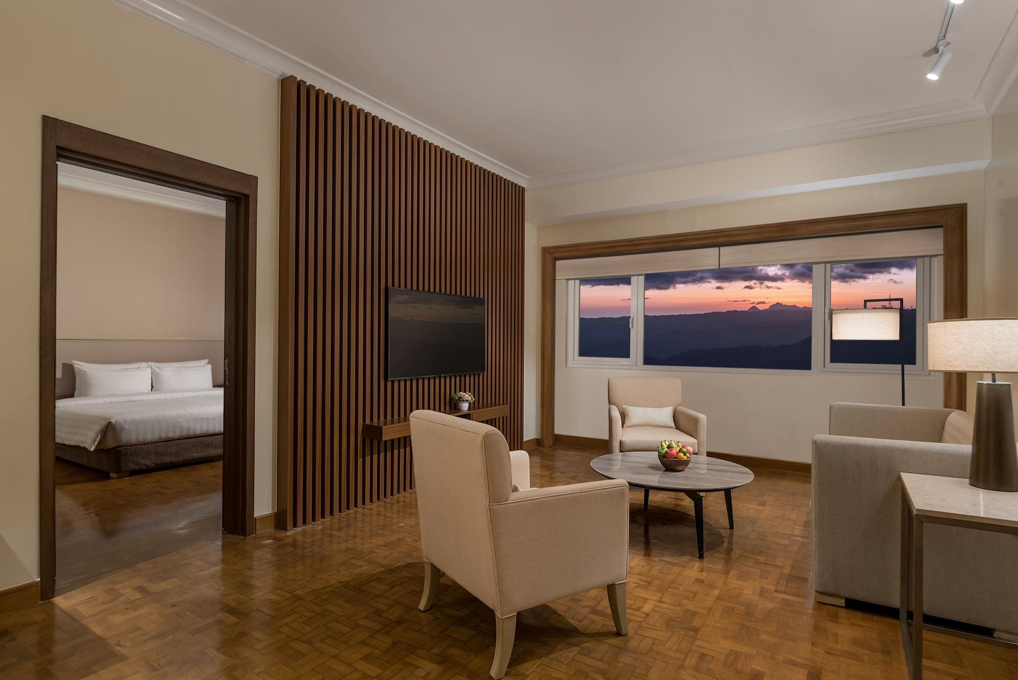 Taal Vista Hotel Tagaytay City Екстериор снимка