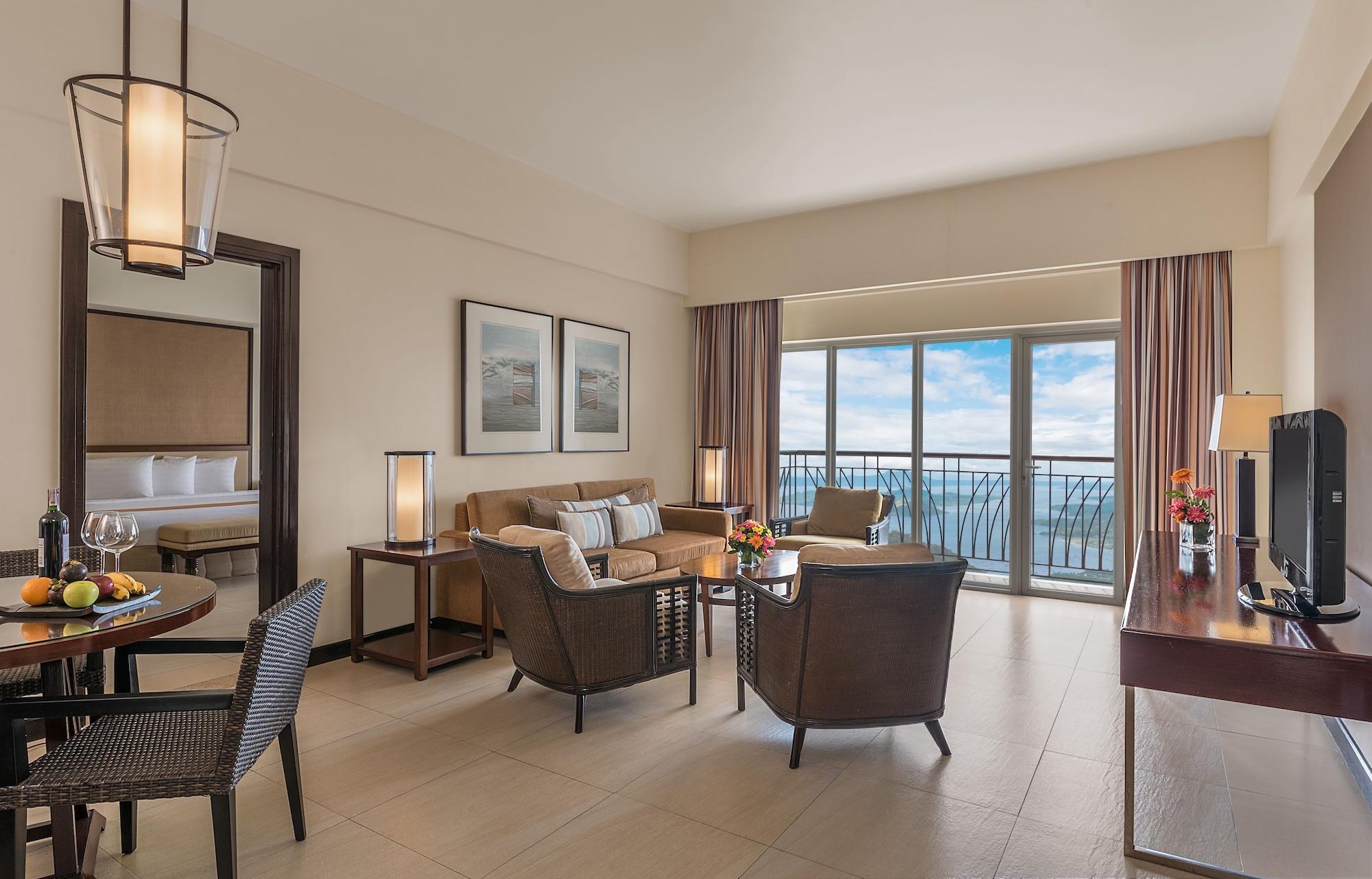 Taal Vista Hotel Tagaytay City Екстериор снимка