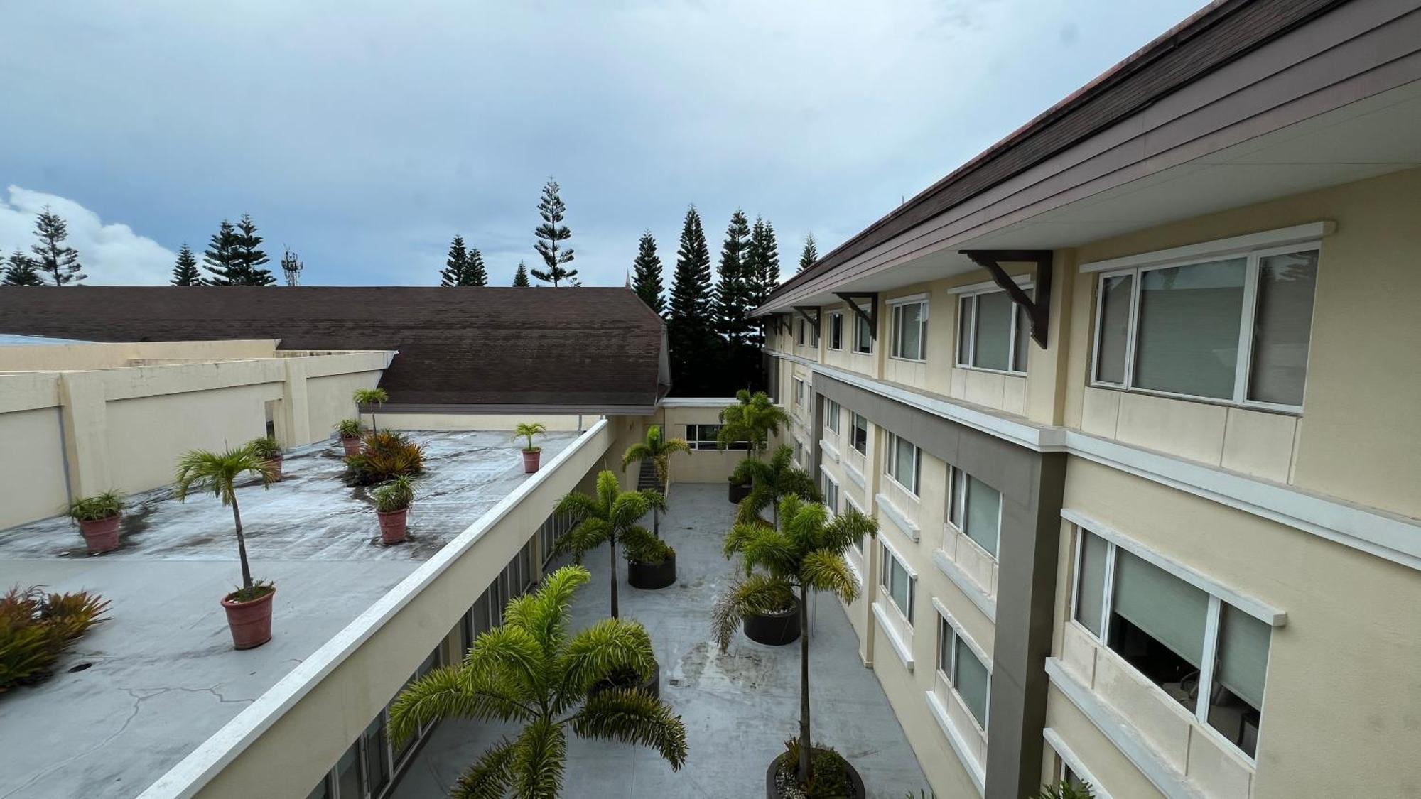 Taal Vista Hotel Tagaytay City Екстериор снимка The University of Hawaii at Hilo