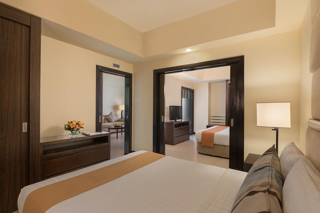 Taal Vista Hotel Tagaytay City Екстериор снимка