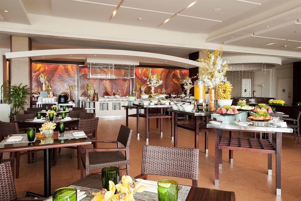 Taal Vista Hotel Tagaytay City Екстериор снимка The restaurant